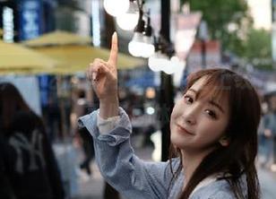 17吃瓜官网观看专区上线，带来最全面吃瓜体验