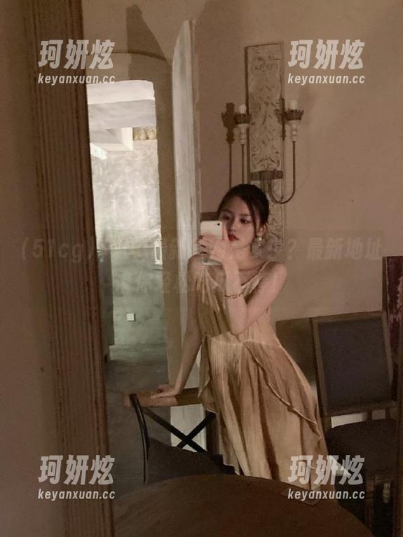 51cg最新官网是多少？最新地址带你轻松吃瓜不停！