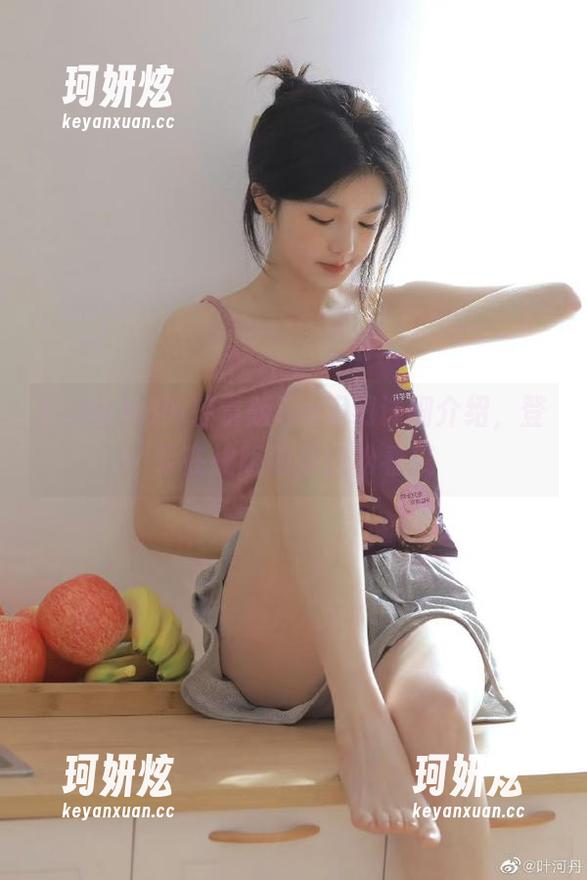 hlw轻量版ios下载详细介绍，登录在线版助你轻松看瓜