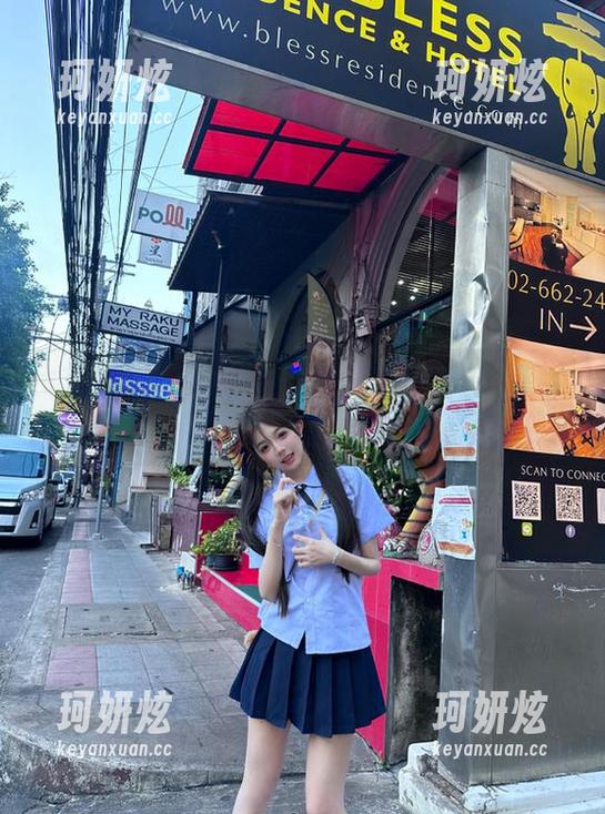 不容错过！最新hlw轻量版ios下载，吃瓜神器让你尽享热闻！