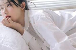 www51ios客户端下载，女生吃瓜更精彩
