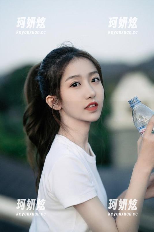 通过“xgua”入口，轻松获取你感兴趣的吃瓜娱乐新闻