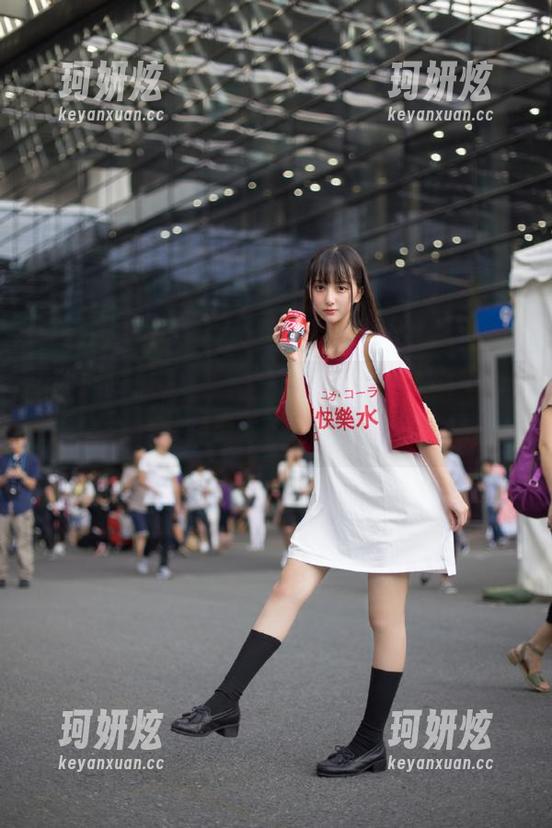 这个网站让你在五一吃瓜上，轻松获取免费的爆料资讯