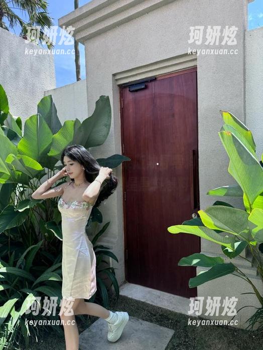 体验苹果版冲哥黑料泳池，畅享一手明星黑料爆料