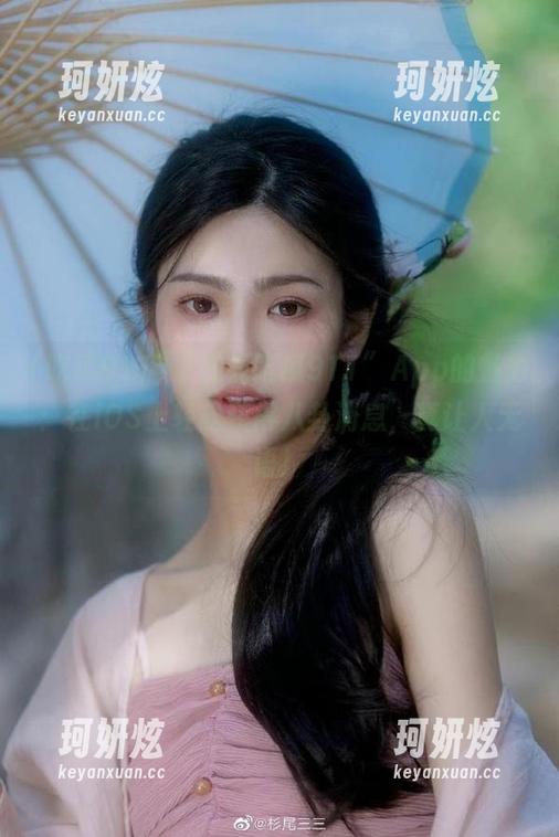 “在线吃瓜911”App的魅力：在iOS上轻松获得八卦消息，真让人无语！