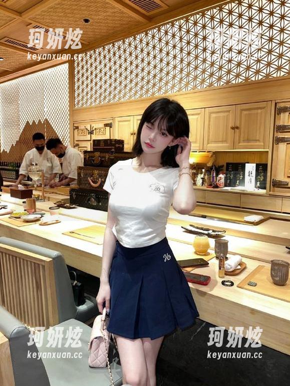 登录吃瓜tv，轻松了解娱圈那些不为人知的事