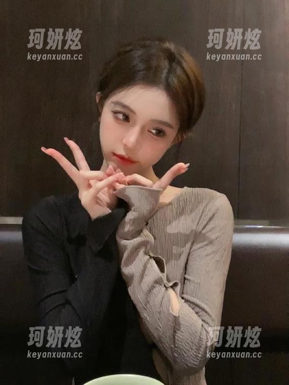 一键下载国产黑料吃瓜App享受吃瓜新体验