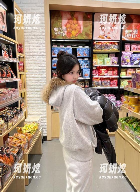 黑料不打烊,万里长征传苹果版导航专享，黑料内容随时随地看