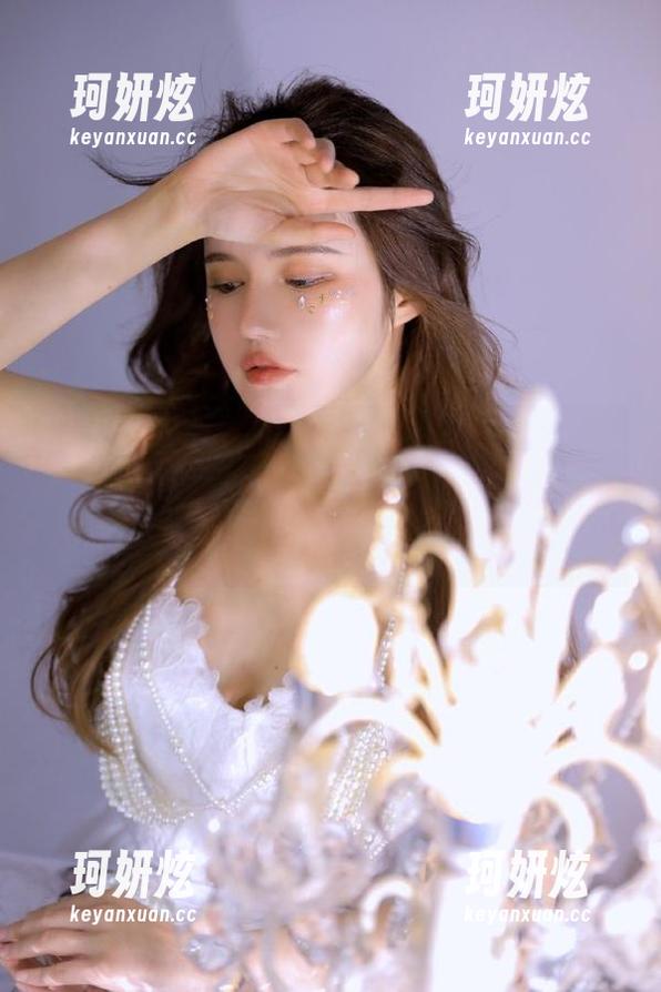 探秘“黑料不打烊tttzzz入口”网页，掌握最新黑料动态，让你吃瓜不落伍！
