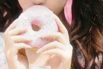 收集黑料社app最火爆的吃瓜消息入口，分享给朋友们一起看