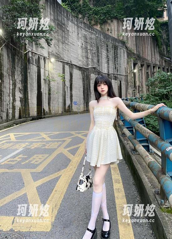 免费访问黑料网网站，全面捕捉网络热门黑料动态