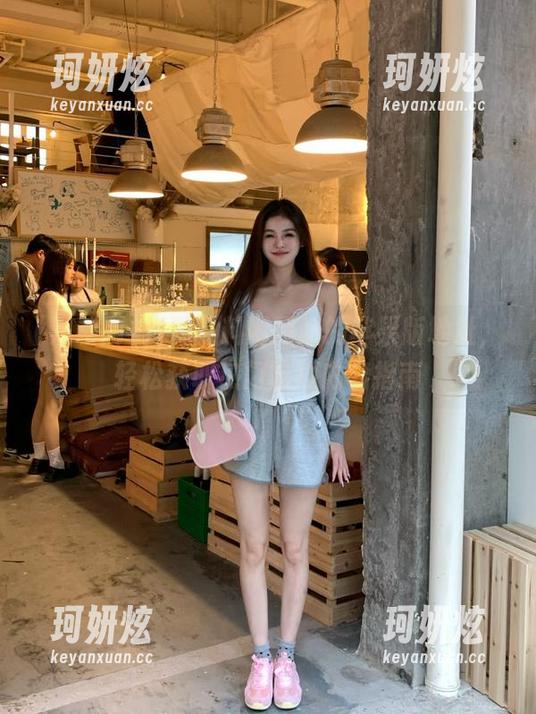 发现黑料网网站的苹果版地址，轻松获取热门吃瓜内容指南