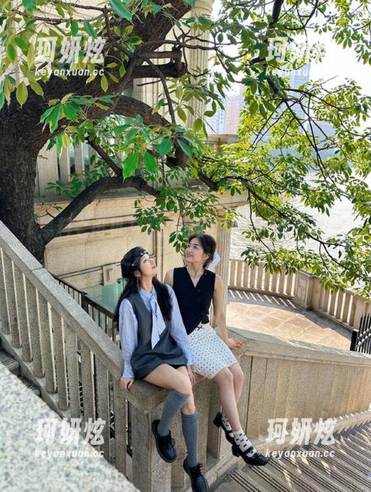 观看黑料老司机的首页动态，黑料更新不断，让你乐不停！